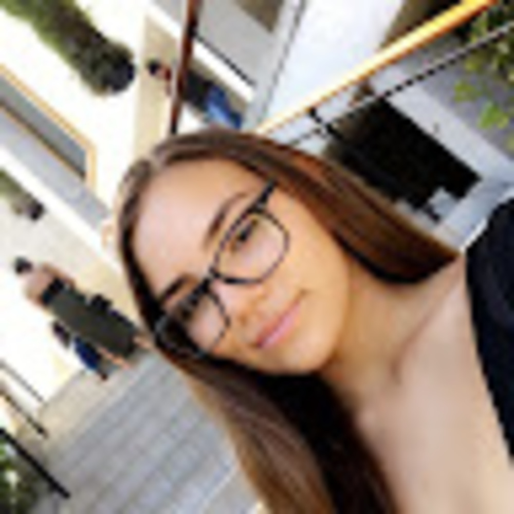 Meet your Posher, Sabrina